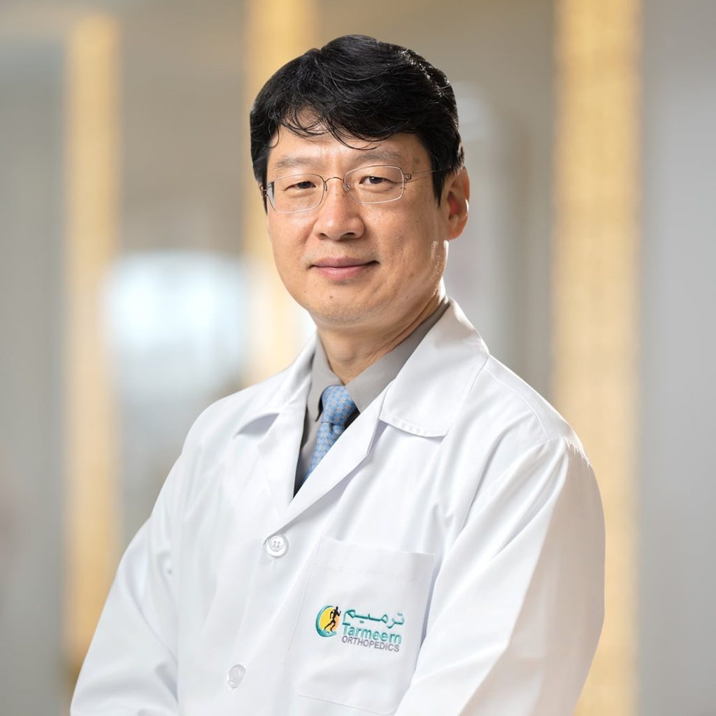 Dr. Jongsun Lee, Consultant Neurosurgeon (Visiting Doctor) at Tarmeem Orthopedic and Spine Specialty Hospital