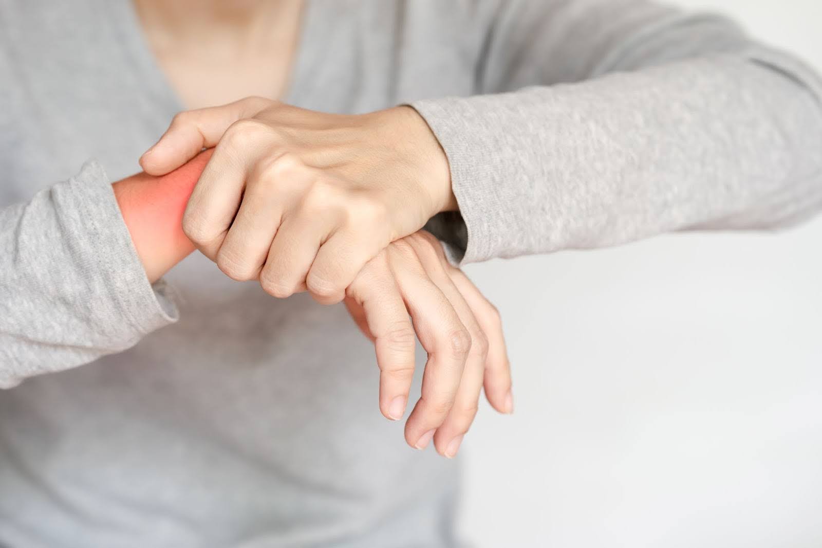 Why Wrist Pain in Your 30s Could Be More Than Typing Fatigue